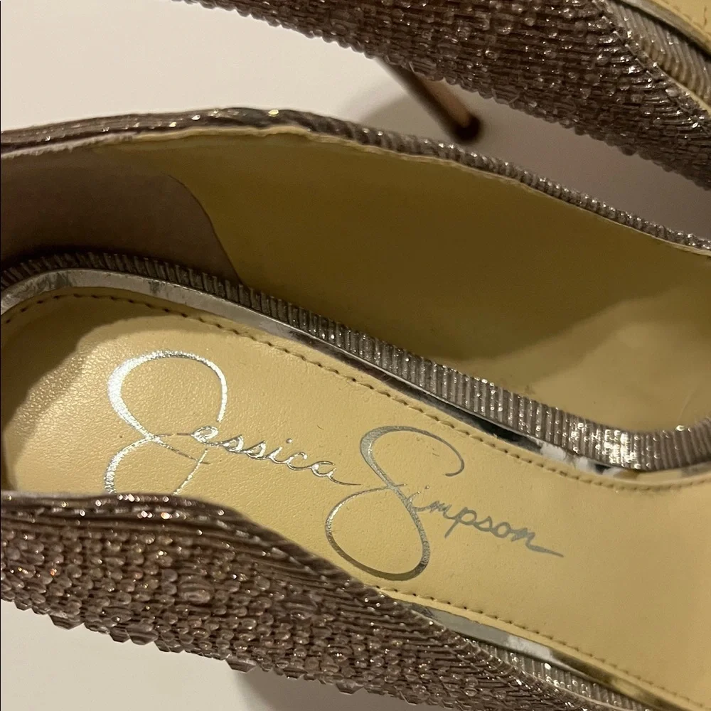 Women's Jessica Simpson Sparkling Silver Heels 8.5 - Picture 3 of 7
